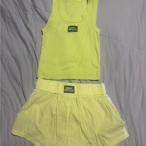 Daily Drills Bright Yellow Active Set